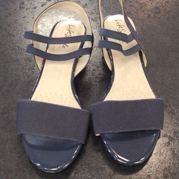 Life stride shoes - Picture 1 of 5
